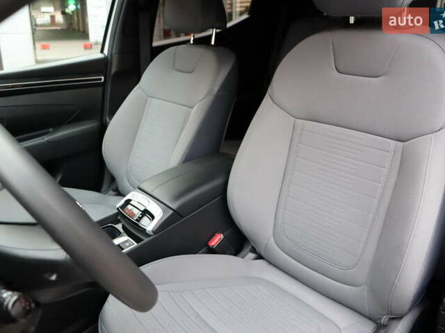 Белый Хендай Santa Cruz, объемом двигателя 2.5 л и пробегом 22 тыс. км за 34900 $, фото 18 на Automoto.ua