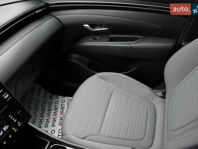 Белый Хендай Santa Cruz, объемом двигателя 2.5 л и пробегом 22 тыс. км за 34900 $, фото 33 на Automoto.ua