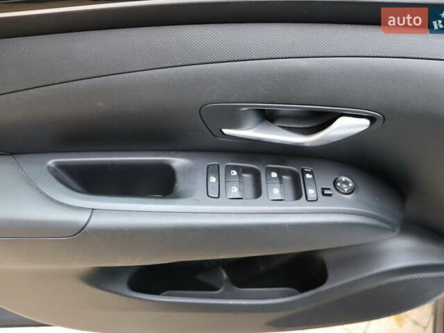 Белый Хендай Santa Cruz, объемом двигателя 2.5 л и пробегом 22 тыс. км за 34900 $, фото 14 на Automoto.ua