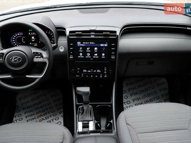 Белый Хендай Santa Cruz, объемом двигателя 2.5 л и пробегом 22 тыс. км за 34900 $, фото 43 на Automoto.ua