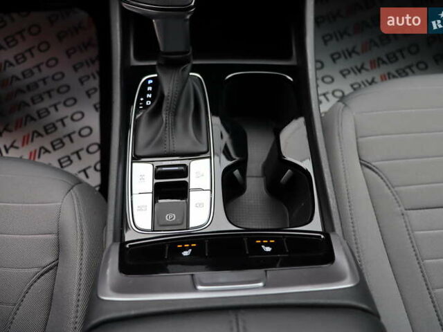 Белый Хендай Santa Cruz, объемом двигателя 2.5 л и пробегом 22 тыс. км за 34900 $, фото 32 на Automoto.ua