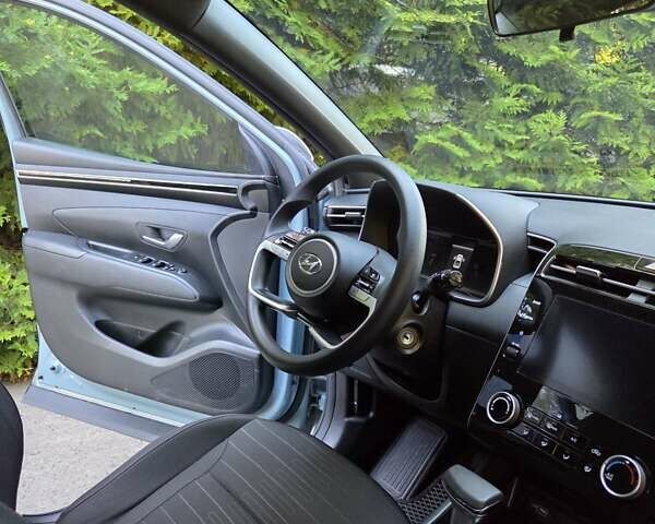 Синий Хендай Santa Cruz, объемом двигателя 2.5 л и пробегом 69 тыс. км за 28000 $, фото 3 на Automoto.ua