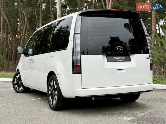 Белый Хендай Staria, объемом двигателя 2.2 л и пробегом 98 тыс. км за 45999 $, фото 13 на Automoto.ua