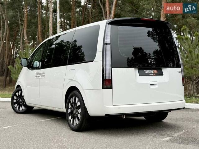 Белый Хендай Staria, объемом двигателя 2.2 л и пробегом 98 тыс. км за 45999 $, фото 12 на Automoto.ua