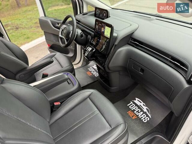 Белый Хендай Staria, объемом двигателя 2.2 л и пробегом 98 тыс. км за 45999 $, фото 32 на Automoto.ua