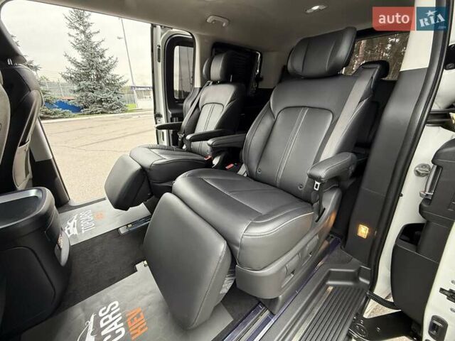 Белый Хендай Staria, объемом двигателя 2.2 л и пробегом 98 тыс. км за 45999 $, фото 52 на Automoto.ua