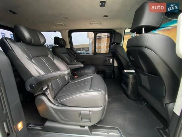 Белый Хендай Staria, объемом двигателя 2.2 л и пробегом 77 тыс. км за 49000 $, фото 15 на Automoto.ua