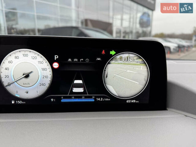 Черный Хендай Staria, объемом двигателя 2.2 л и пробегом 66 тыс. км за 49800 $, фото 17 на Automoto.ua