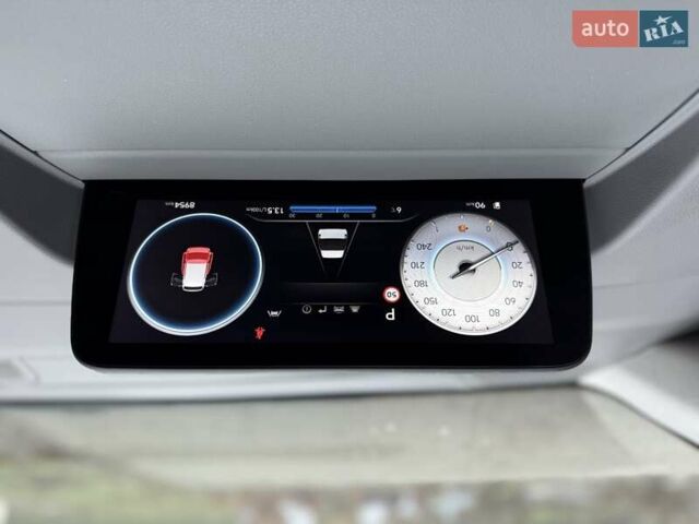 Чорний Хендай Staria, об'ємом двигуна 2.2 л та пробігом 8 тис. км за 59500 $, фото 49 на Automoto.ua