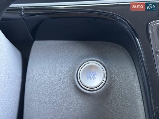 Чорний Хендай Staria, об'ємом двигуна 2.2 л та пробігом 8 тис. км за 51000 $, фото 19 на Automoto.ua