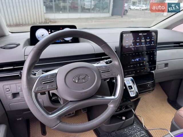 Чорний Хендай Staria, об'ємом двигуна 2.2 л та пробігом 8 тис. км за 51000 $, фото 13 на Automoto.ua