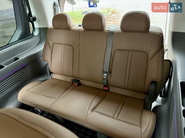 Чорний Хендай Staria, об'ємом двигуна 2.2 л та пробігом 8 тис. км за 59500 $, фото 30 на Automoto.ua