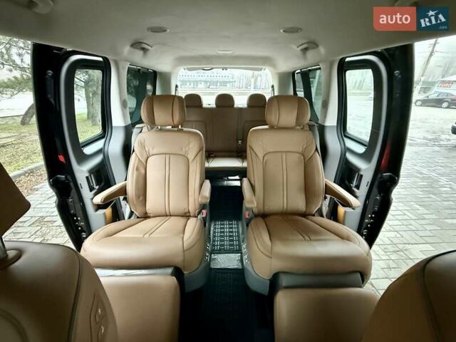 Чорний Хендай Staria, об'ємом двигуна 2.2 л та пробігом 8 тис. км за 59500 $, фото 45 на Automoto.ua