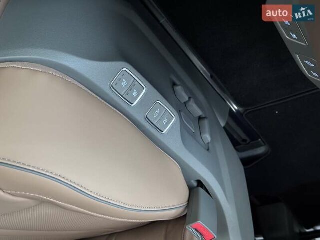 Чорний Хендай Staria, об'ємом двигуна 2.2 л та пробігом 8 тис. км за 51000 $, фото 29 на Automoto.ua