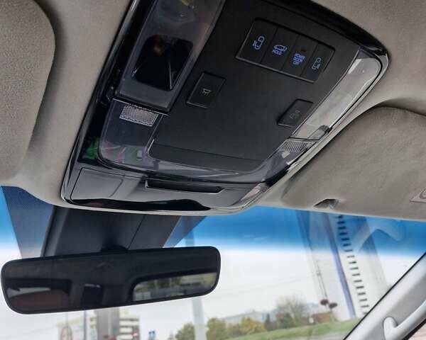 Хендай Staria 2023 у Києві на Automoto.ua Чорний Хендай Staria, об'ємом двигуна 2.2 л та пробігом 35 тис. км за 57000 $, фото 74 на Automoto.ua