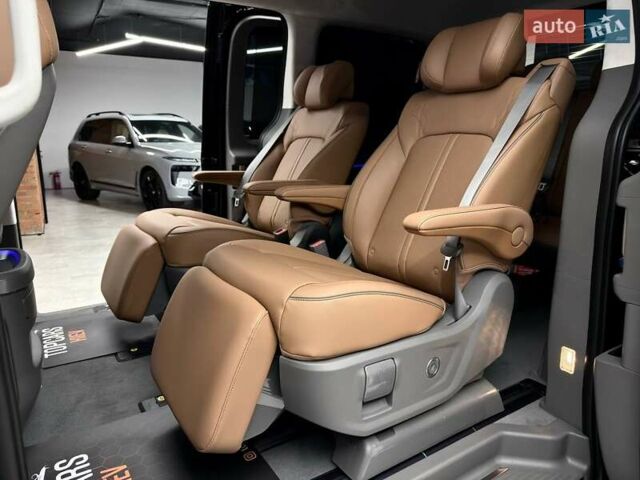 Чорний Хендай Staria, об'ємом двигуна 2.2 л та пробігом 1 тис. км за 69990 $, фото 48 на Automoto.ua