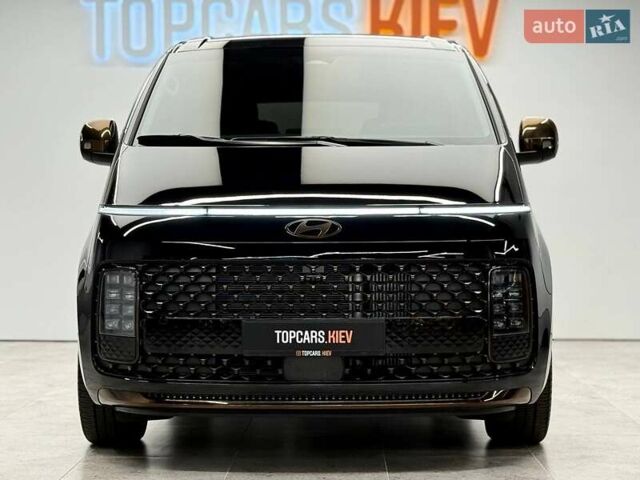 Чорний Хендай Staria, об'ємом двигуна 2.2 л та пробігом 1 тис. км за 69990 $, фото 14 на Automoto.ua