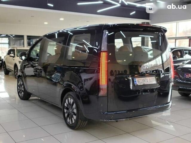 Хендай Staria, объемом двигателя 2.2 л и пробегом 2 тыс. км за 62500 $, фото 5 на Automoto.ua