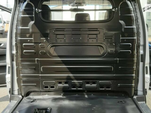 купить новое авто Хендай Staria 2023 года от официального дилера Автоберег HYUNDAI на Бальзака Хендай фото