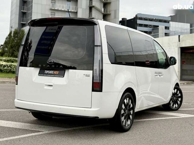 Хендай Staria, объемом двигателя 2.2 л и пробегом 98 тыс. км за 46990 $, фото 15 на Automoto.ua