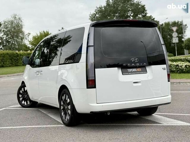 Хендай Staria, объемом двигателя 2.2 л и пробегом 98 тыс. км за 46990 $, фото 11 на Automoto.ua