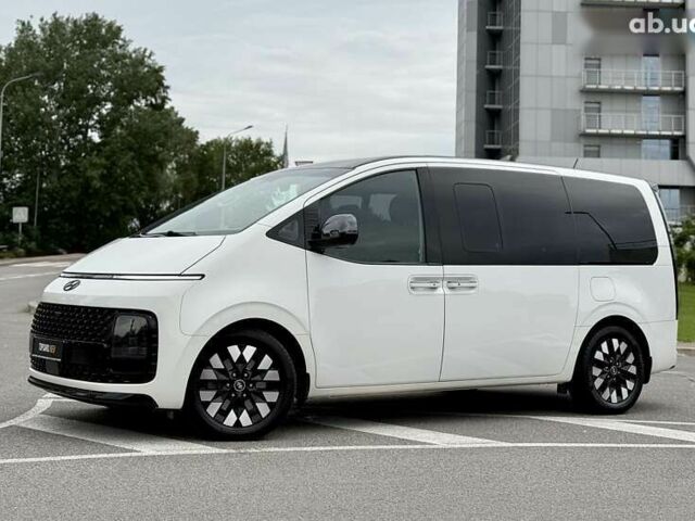 Хендай Staria, объемом двигателя 2.2 л и пробегом 98 тыс. км за 46990 $, фото 5 на Automoto.ua