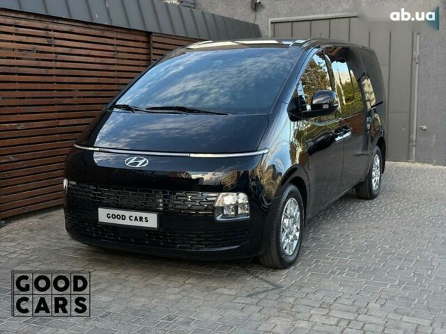 Хендай Staria, объемом двигателя 2.2 л и пробегом 13 тыс. км за 37000 $, фото 2 на Automoto.ua