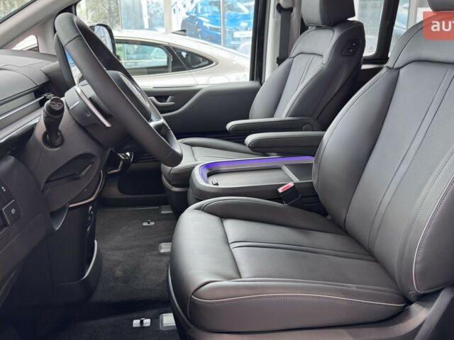 Хендай Staria, объемом двигателя 2.2 л и пробегом 0 тыс. км за 63528 $, фото 50 на Automoto.ua