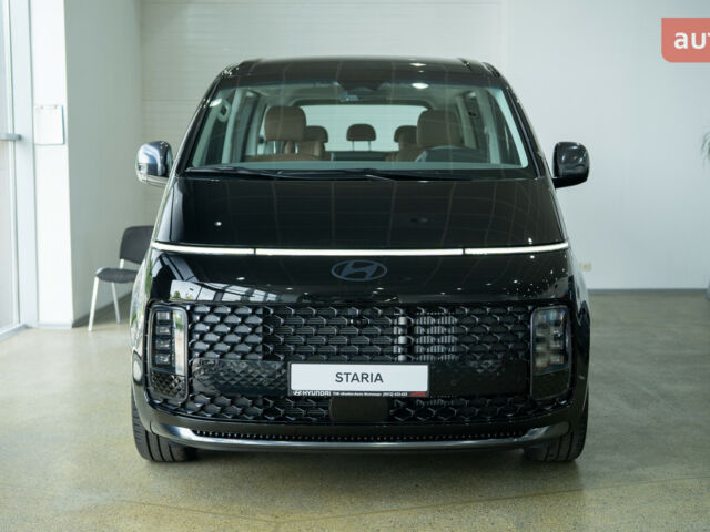 Хендай Staria, объемом двигателя 2.2 л и пробегом 0 тыс. км за 62692 $, фото 1 на Automoto.ua