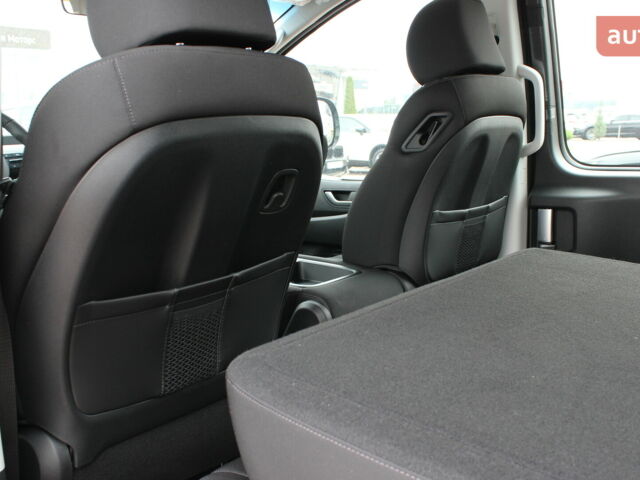 Хендай Staria, об'ємом двигуна 2.2 л та пробігом 0 тис. км за 48002 $, фото 28 на Automoto.ua