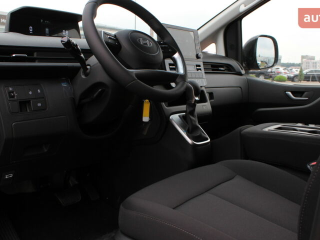 Хендай Staria, об'ємом двигуна 2.2 л та пробігом 0 тис. км за 48002 $, фото 5 на Automoto.ua