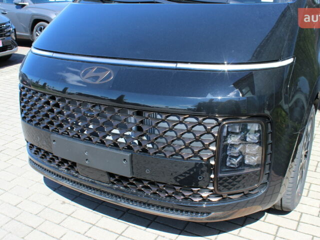 Хендай Staria, объемом двигателя 2.2 л и пробегом 0 тыс. км за 63223 $, фото 2 на Automoto.ua