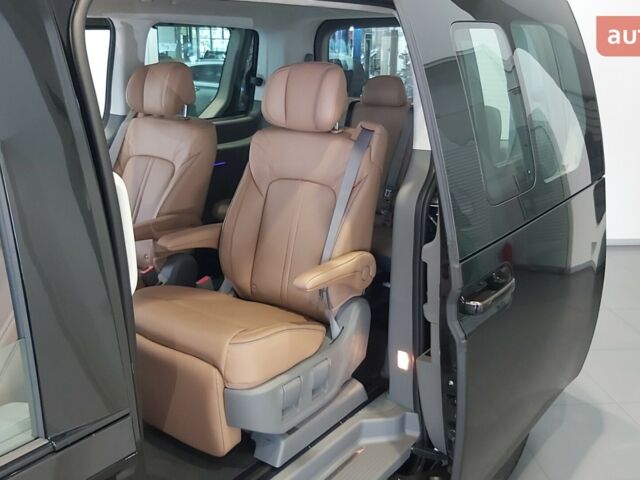 купить новое авто Хендай Staria 2025 года от официального дилера Hyundai центр Львів Хендай фото