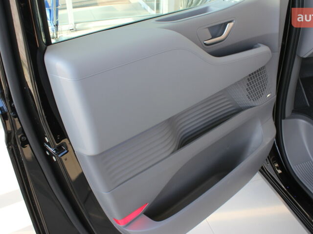 Хендай Staria, объемом двигателя 2.2 л и пробегом 0 тыс. км за 63858 $, фото 31 на Automoto.ua