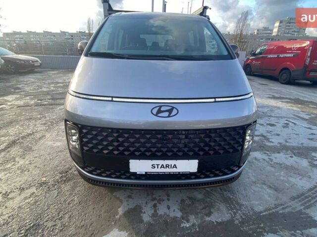 Хендай Staria, объемом двигателя 2.2 л и пробегом 0 тыс. км за 60797 $, фото 1 на Automoto.ua