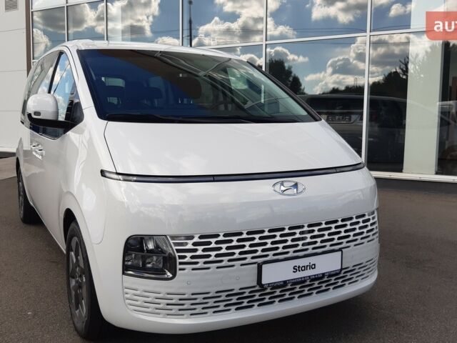 Хендай Staria, об'ємом двигуна 2.2 л та пробігом 0 тис. км за 54035 $, фото 2 на Automoto.ua