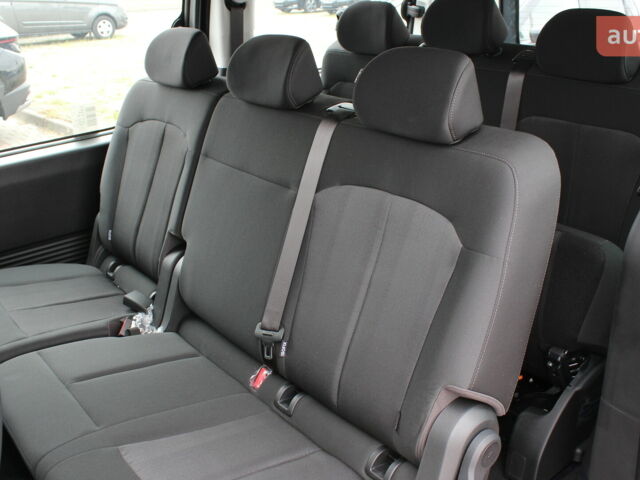 Хендай Staria, об'ємом двигуна 2.2 л та пробігом 0 тис. км за 48002 $, фото 34 на Automoto.ua