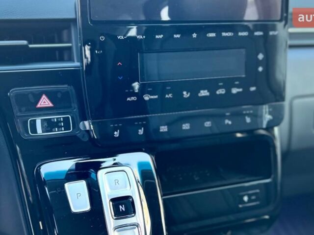 Хендай Staria, объемом двигателя 2.2 л и пробегом 0 тыс. км за 63056 $, фото 28 на Automoto.ua