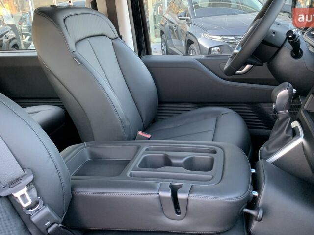 Хендай Staria, об'ємом двигуна 2.2 л та пробігом 0 тис. км за 53826 $, фото 8 на Automoto.ua