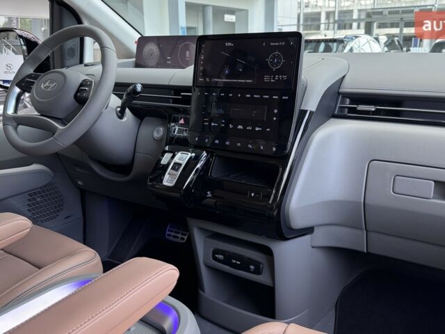 Хендай Staria, объемом двигателя 2.2 л и пробегом 0 тыс. км за 63979 $, фото 25 на Automoto.ua