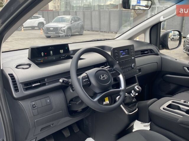 Хендай Staria, об'ємом двигуна 2.2 л та пробігом 0 тис. км за 41854 $, фото 8 на Automoto.ua