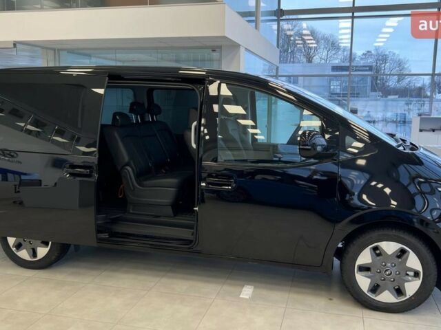 Хендай Staria 2025 в Виннице на Automoto.ua Хендай Staria, объемом двигателя 2.2 л и пробегом 0 тыс. км за 53787 $, фото 8 на Automoto.ua
