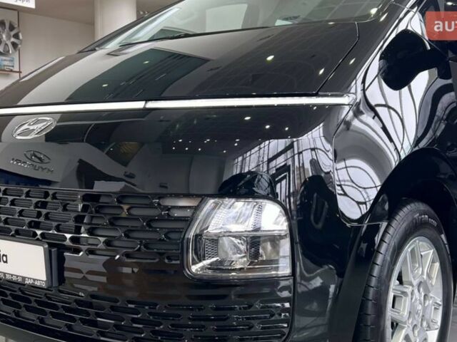 Хендай Staria, объемом двигателя 2.2 л и пробегом 0 тыс. км за 53790 $, фото 1 на Automoto.ua