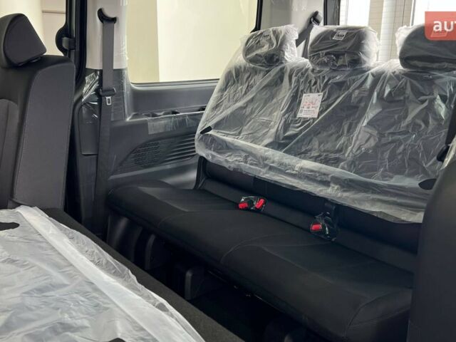 Хендай Staria, объемом двигателя 2.2 л и пробегом 0 тыс. км за 53790 $, фото 10 на Automoto.ua