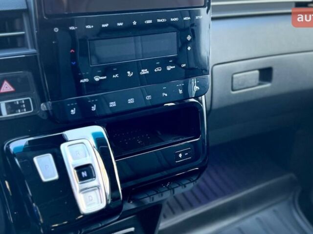 Хендай Staria, объемом двигателя 2.2 л и пробегом 0 тыс. км за 63056 $, фото 26 на Automoto.ua