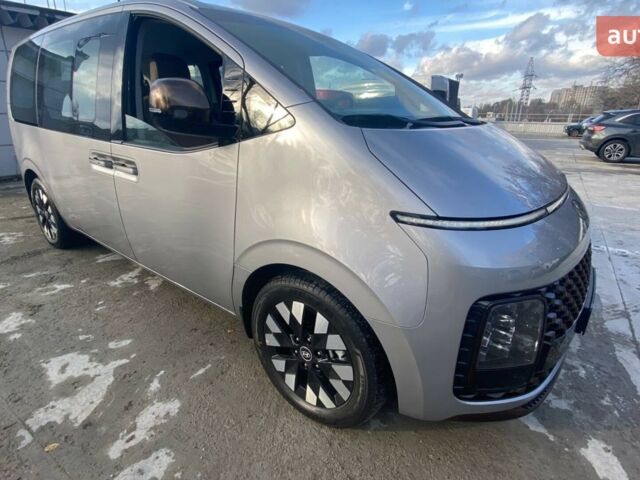 Хендай Staria, объемом двигателя 2.2 л и пробегом 0 тыс. км за 60797 $, фото 7 на Automoto.ua