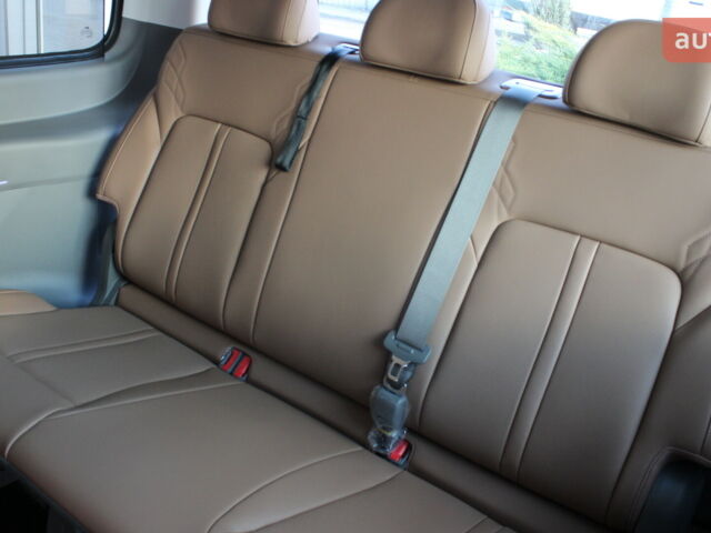 Хендай Staria, объемом двигателя 2.2 л и пробегом 0 тыс. км за 63858 $, фото 53 на Automoto.ua