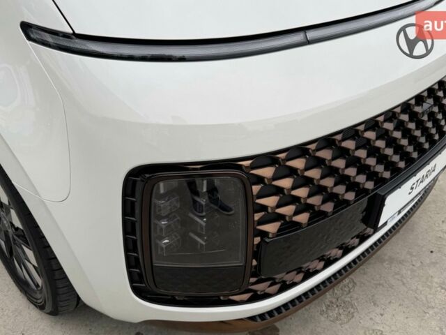 Хендай Staria, объемом двигателя 2.2 л и пробегом 0 тыс. км за 62200 $, фото 8 на Automoto.ua