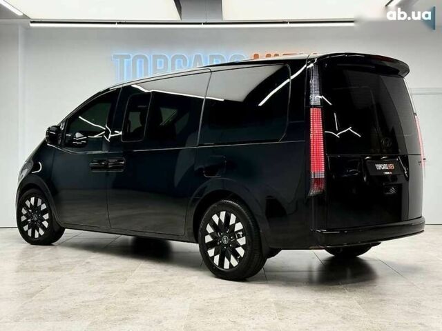 Хендай Staria, об'ємом двигуна 2.2 л та пробігом 1 тис. км за 69800 $, фото 4 на Automoto.ua