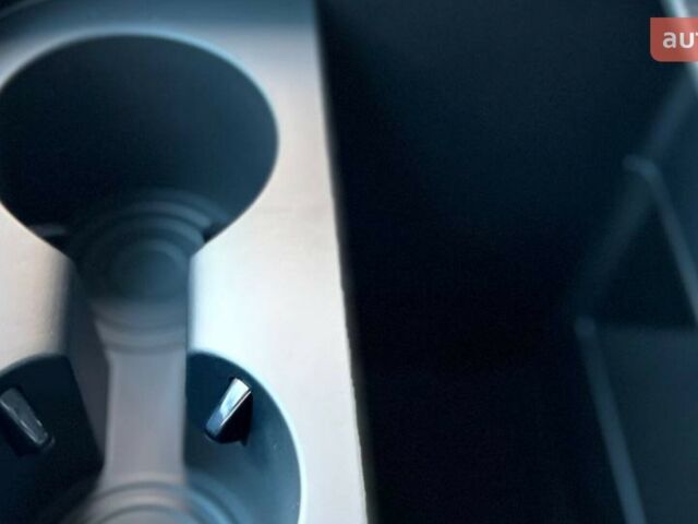 Хендай Staria, объемом двигателя 2.2 л и пробегом 0 тыс. км за 63056 $, фото 29 на Automoto.ua